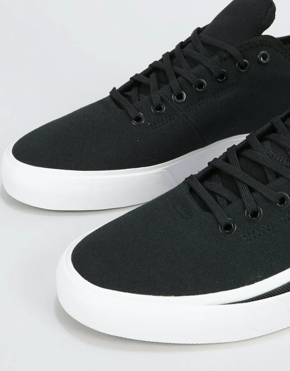 adidas Sabalo Skate Shoes - Core Black/White/Core Black