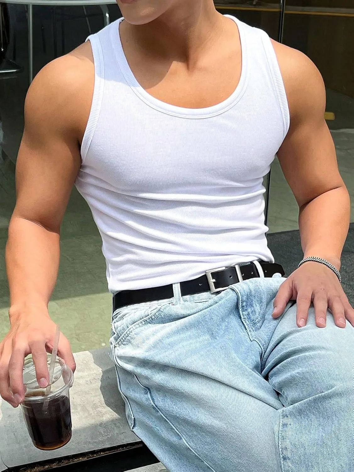 COZYEASE Men's Summer Tank Top Scoop Neck Workout Gym Muscle Tank T-Shirt Sleeveless Undershirt